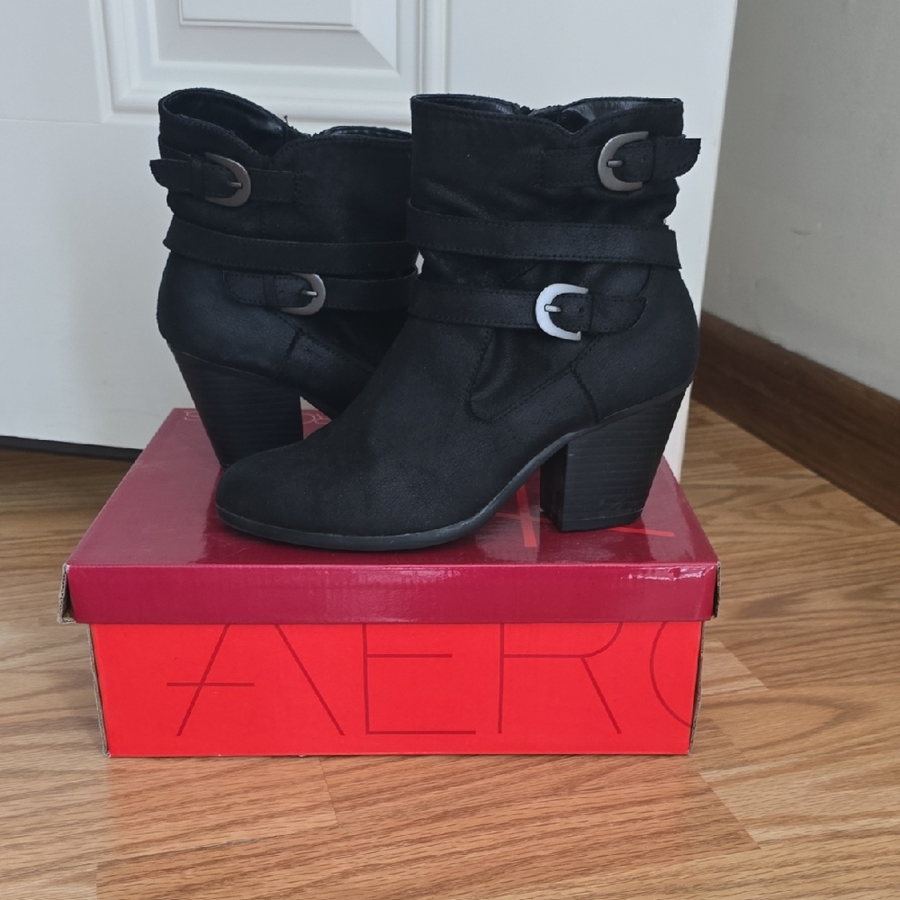 AEROSOLES Black Heeled Boots